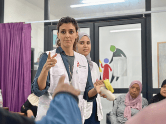 MSF staff train Palestinian women on basic first aid in the West Bank.