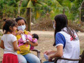 MSF’s response to the Hurricanes that hit Honduras focus on community shelters and people living on the streets. 