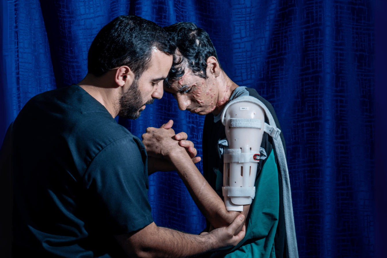 Karam, 17, nearly died after his family's house was leveled by an Israeli airstrike, in which he suffered severe burns to his face and body. He is receiving comprehensive reconstructive surgery and physiotherapy at the MSF hospital in Amman. 